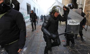 societe__les-policiers-tunisiens-sont-ils-trop-peureux