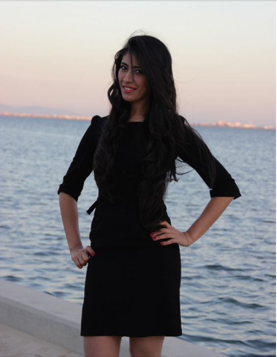 Boughanmi Marwa de Siliana Age:22ans Taille:1.79 Niveau d'études:  3ème année Esprit
